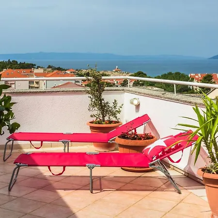 Peaceful Downtown 1-bedrm With Scenic Private Deck Apartman